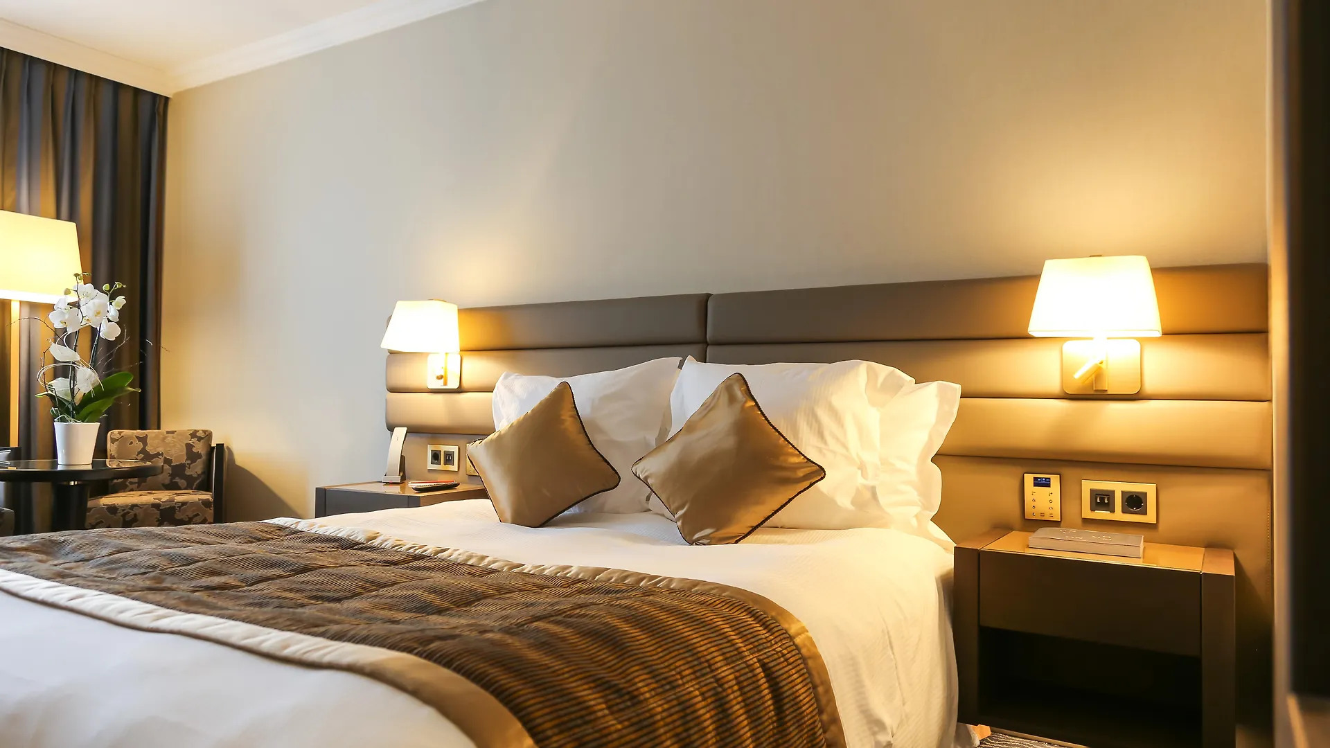 *****  Le Royal Hotels & Resorts Luxembourg Luxembourg